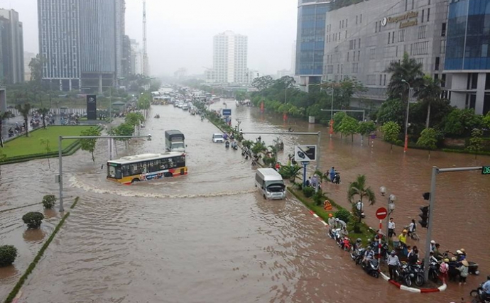 Cảnh[-]báo[-]mưa[-]lớn[-]diện[-]rộng[-]ở[-]Bắc[-]Bộ,[-]Bắc[-]Trung[-]Bộ[-]